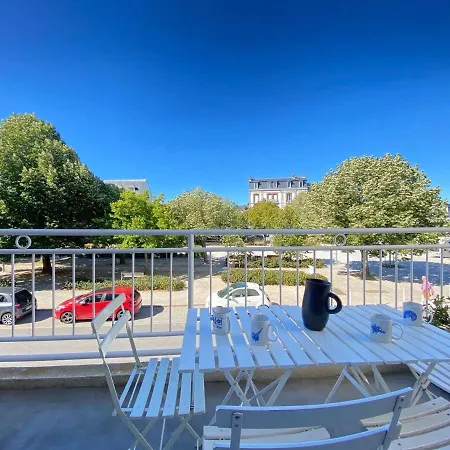 Duplex 5 Pièces, 6 Couchages Au Cœur De Avec Terrasse, Parking Et Tous Commerces à Pied - Fr-1-245-71