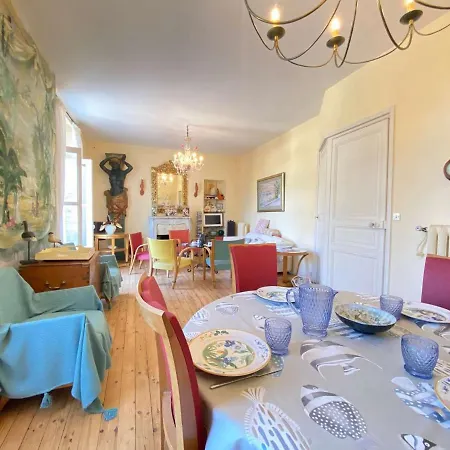 Διαμέρισμα Duplex 5 Pieces, 6 Couchages Au Coeur De Avec Terrasse, Parking Et Tous Commerces A Pied - Fr-1-245-71 La Baule