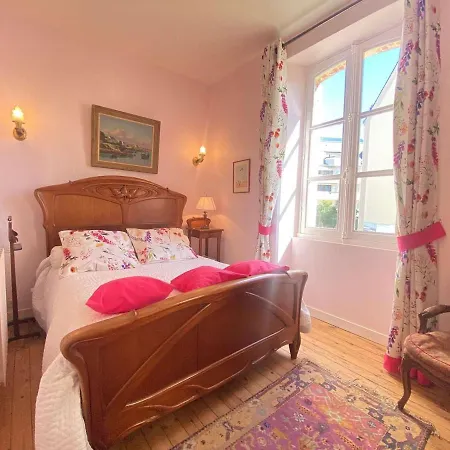 Duplex 5 Pieces, 6 Couchages Au Coeur De Avec Terrasse, Parking Et Tous Commerces A Pied - Fr-1-245-71 Διαμέρισμα