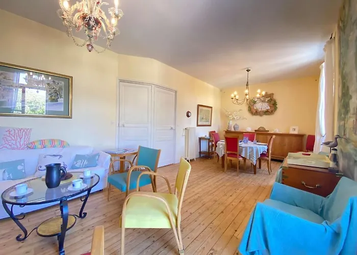 Apartment Duplex 5 Pieces, 6 Couchages Au Coeur De Avec Terrasse, Parking Et Tous Commerces A Pied - Fr-1-245-71 La Baule-Escoublac