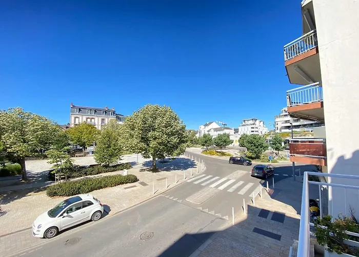 Duplex 5 Pieces, 6 Couchages Au Coeur De Avec Terrasse, Parking Et Tous Commerces A Pied - Fr-1-245-71 Apartment *