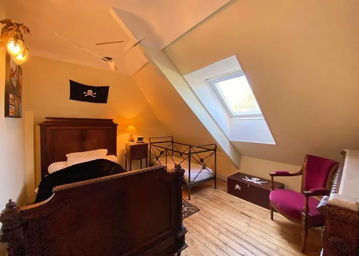 Apartment Duplex 5 Pieces, 6 Couchages Au Coeur De Avec Terrasse, Parking Et Tous Commerces A Pied - Fr-1-245-71 *