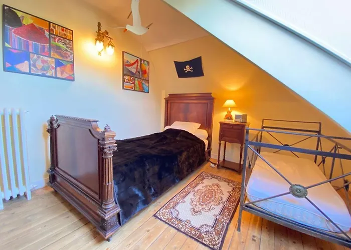 Apartment Duplex 5 Pieces, 6 Couchages Au Coeur De Avec Terrasse, Parking Et Tous Commerces A Pied - Fr-1-245-71